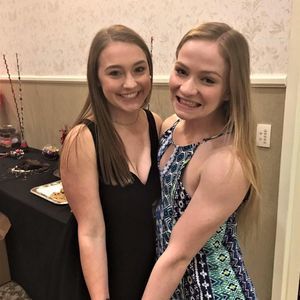 Meet your Posher, Anna-kate